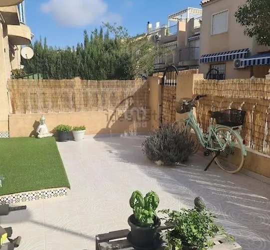 Agreable Bungalow Avec Piscine Apartment