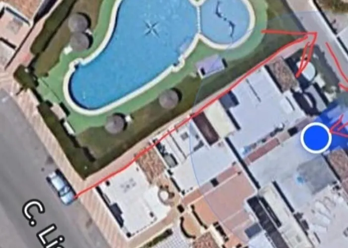 Agreable Bungalow Avec Piscine